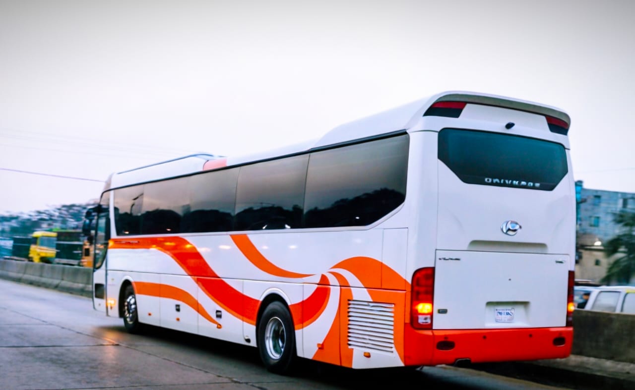 Mini Bus